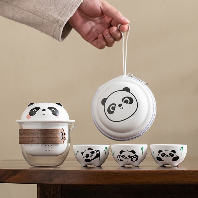 Kung Fu Panda Travel tea set: Adorable portable tea experience